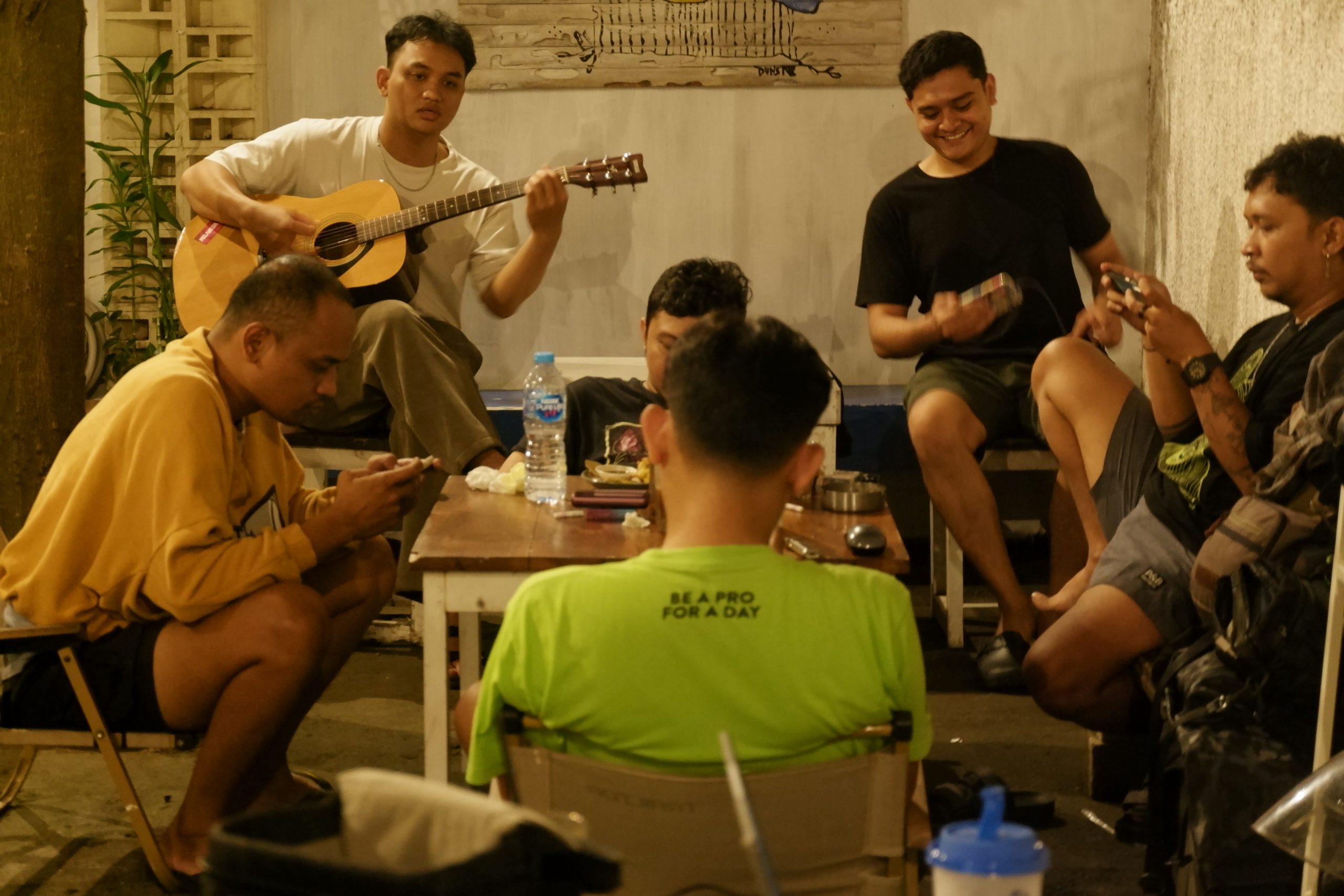 kebersamaan kopi Bali Little Good Coffee Renon Denpasar
